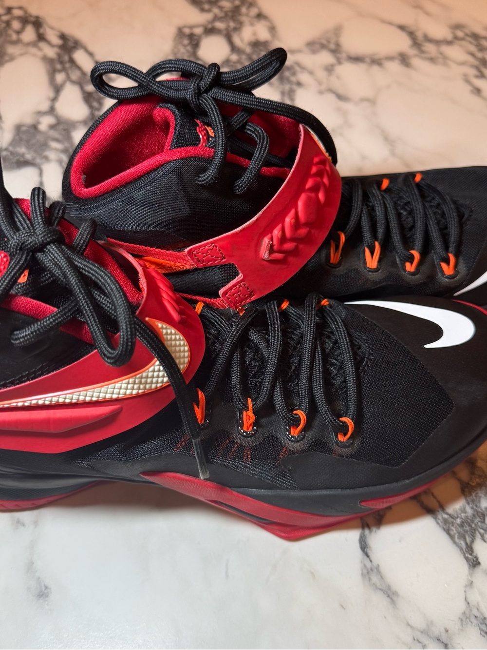 Nike LeBron Zoom Soldier 8 Black University Red Mens Size 9.5 Sneakers - Picture 8 of 13